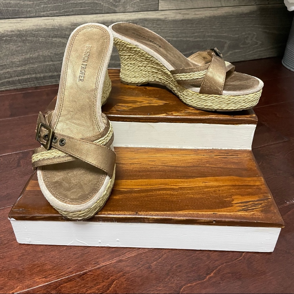 Boston Proper Slip-On Wedge Size 7